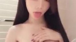 長發美女揉奶呻吟