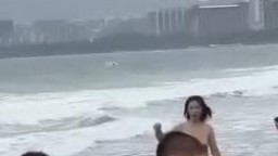      三亞灣沙灘裸女外拍   