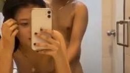      馬來西亞情侶洗完澡做愛自拍   